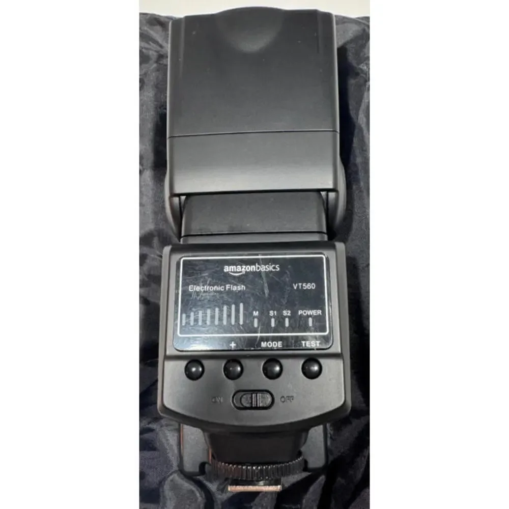 Amazon Basics Electronic Flash VT-560 Includes Protective Pouch -Tested & Works